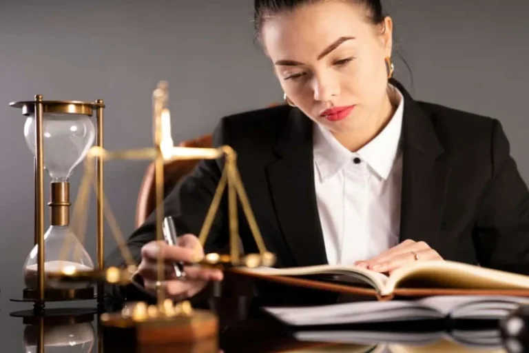 What Is An Intellectual Property Lawyer